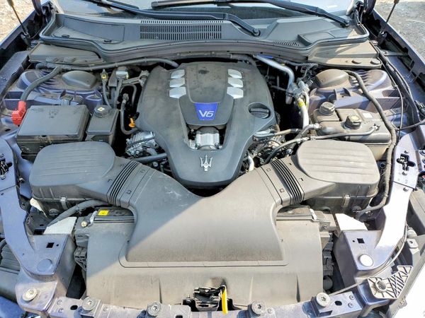 2016 MASERATI GHIBLI