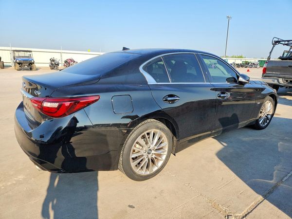 2018 INFINITI Q50