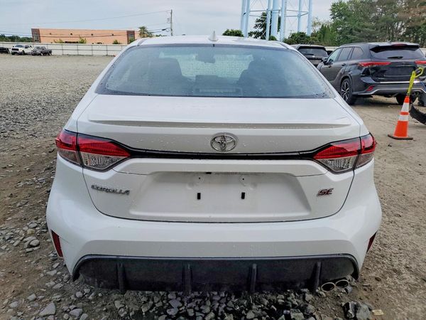 2025 TOYOTA COROLLA SE