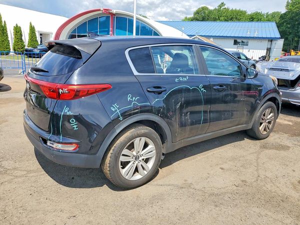 2017 KIA SPORTAGE LX