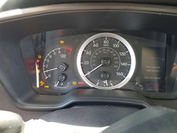 2021 TOYOTA COROLLA