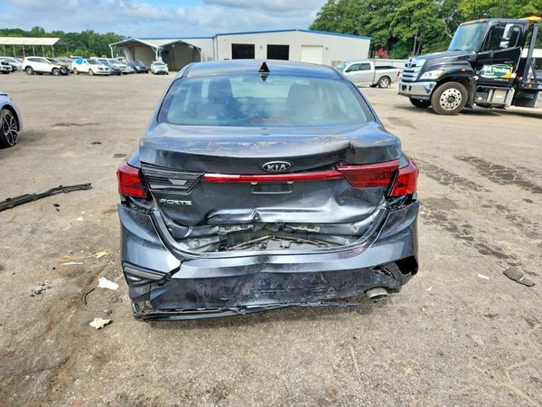 2021 KIA FORTE FE, LXS