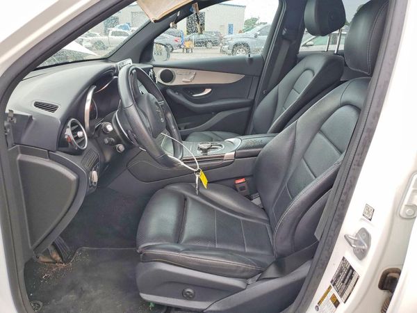 2019 MERCEDES-BENZ GLC GLC300