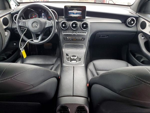 2019 MERCEDES-BENZ GLC GLC300