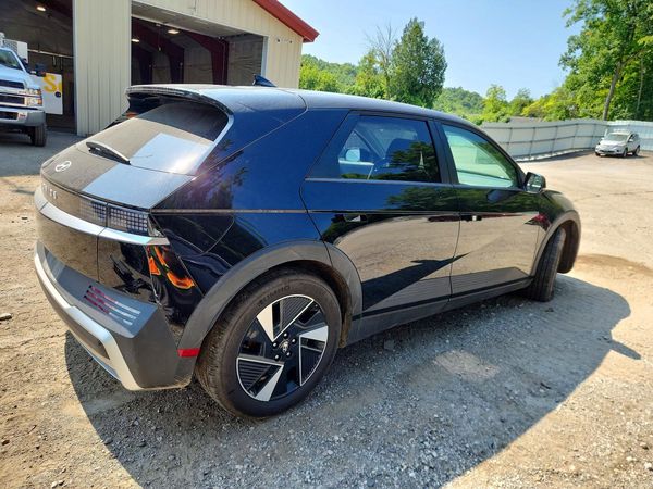 2025 HYUNDAI IONIQ 5 SE