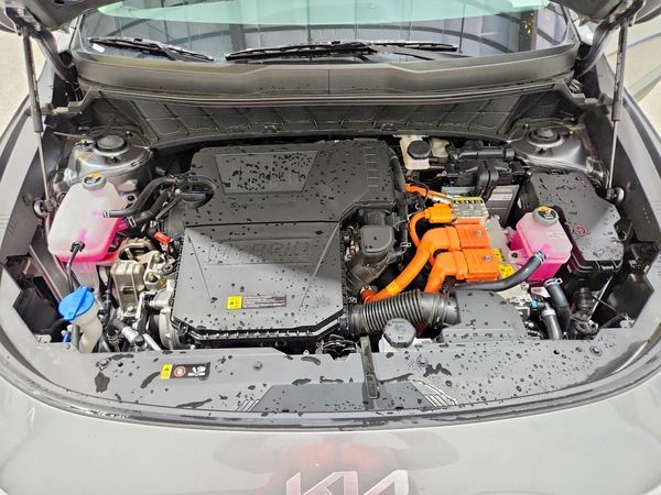 2026 KIA NIRO LX