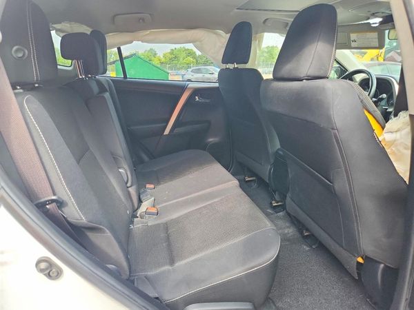 2017 TOYOTA RAV4 XLE