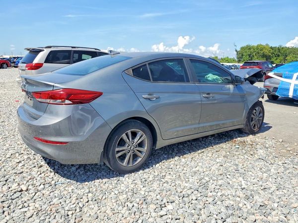 2017 HYUNDAI ELANTRA