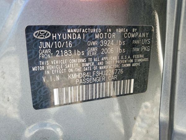 2017 HYUNDAI ELANTRA