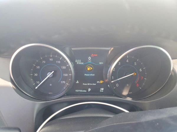 2019 JAGUAR F-PACE