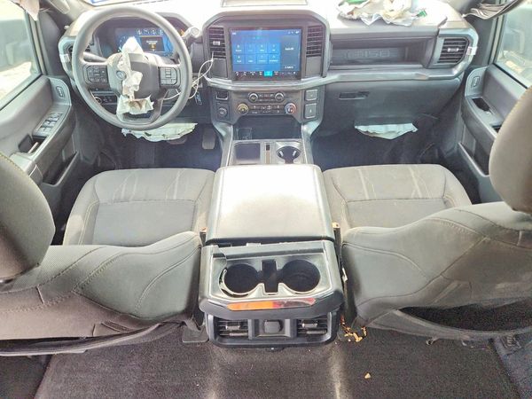 2025 FORD F150 STX