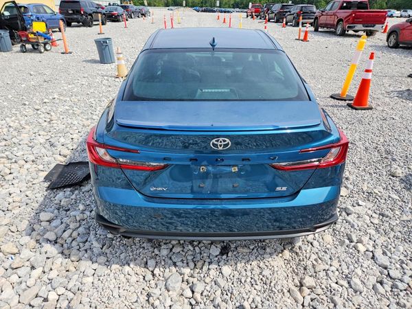 2025 TOYOTA CAMRY