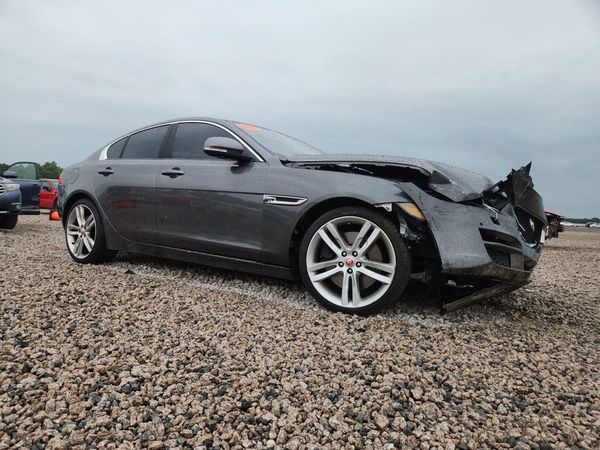 2017 JAGUAR XE Premium