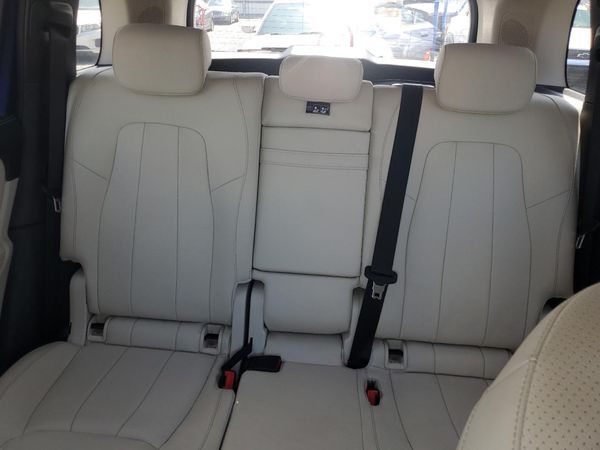 2021 MERCEDES-BENZ GLB GLB250