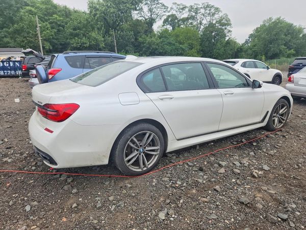 2019 BMW 750 xDrive