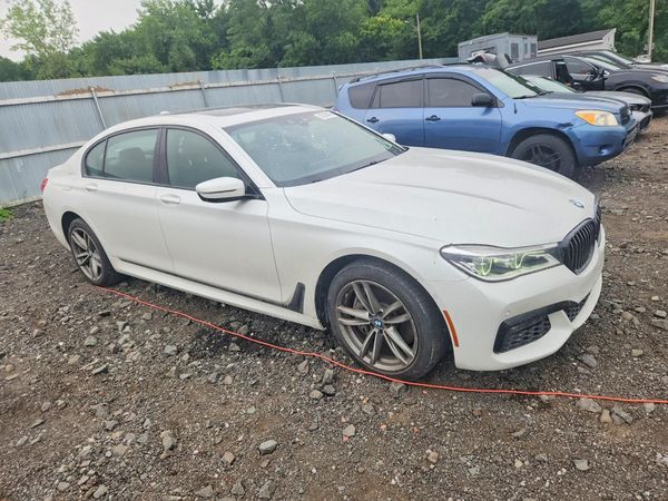 2019 BMW 750 xDrive