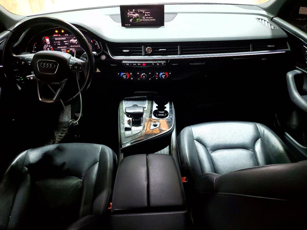 2017 AUDI Q7 quattro Premium Plus