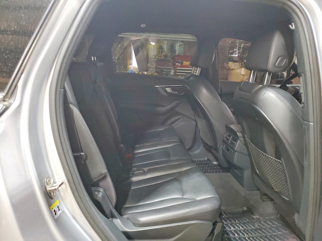 2017 AUDI Q7 quattro Premium Plus
