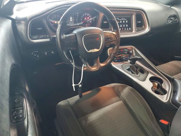 2019 DODGE CHALLENGER SXT