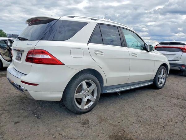 2014 MERCEDES-BENZ ML ML550 4-MATIC