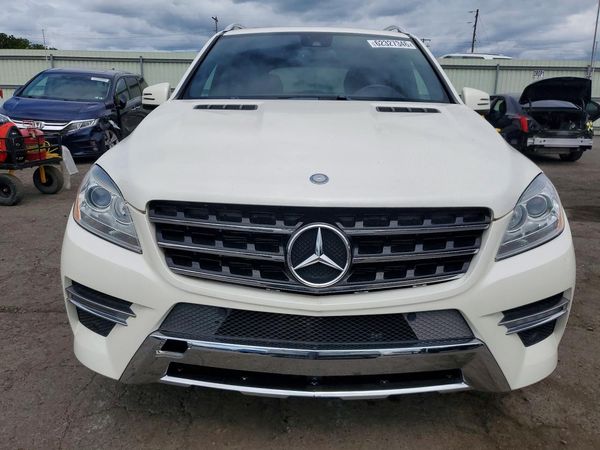 2014 MERCEDES-BENZ ML ML550 4-MATIC