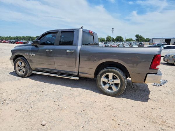 2013 RAM 1500 SLT