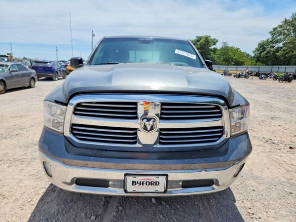 2013 RAM 1500 SLT