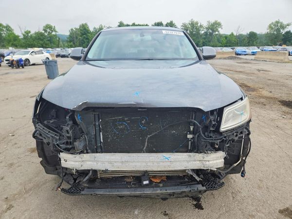 2013 AUDI Q5 Premium Plus