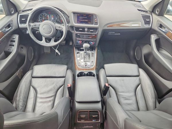 2013 AUDI Q5 Premium Plus