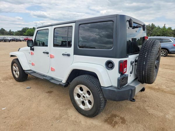 2015 JEEP WRANGLER UNLIMITED SAHARA 4X4