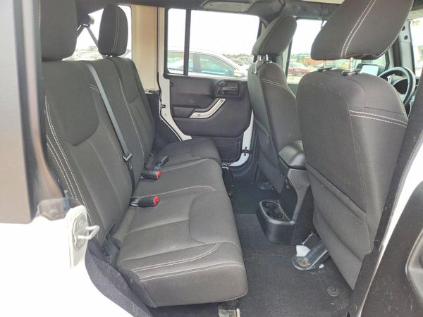 2015 JEEP WRANGLER UNLIMITED SAHARA 4X4