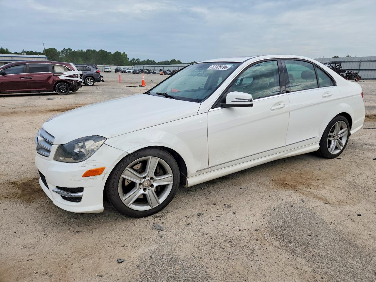 2013 MERCEDES-BENZ C C300