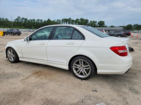 2013 MERCEDES-BENZ C C300