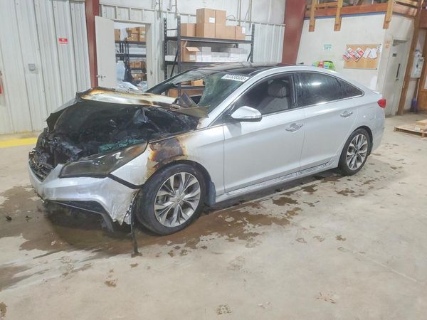 2015 HYUNDAI SONATA — Front 3/4