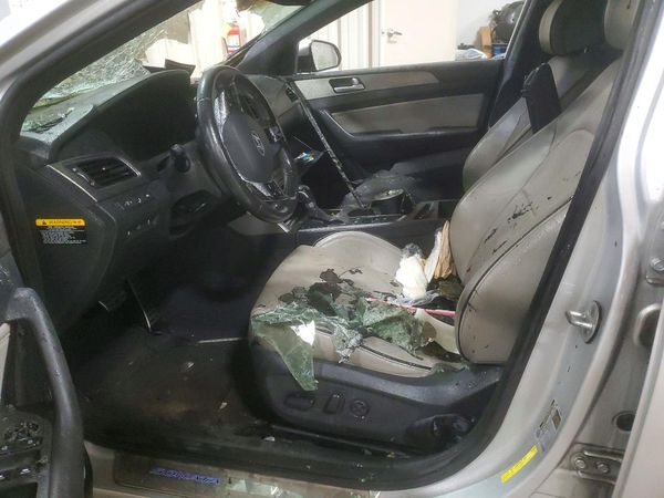 2015 HYUNDAI SONATA — DENT