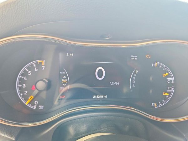2015 JEEP GRAND CHEROKEE LAREDO 4X2