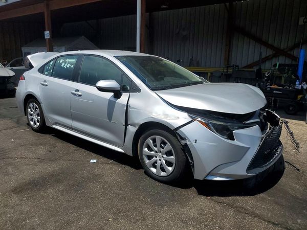 2021 TOYOTA COROLLA LE — Passenger 3/4