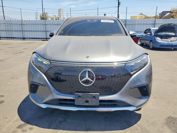 2023 MERCEDES-BENZ EQS SUV