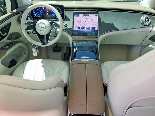 2023 MERCEDES-BENZ EQS SUV