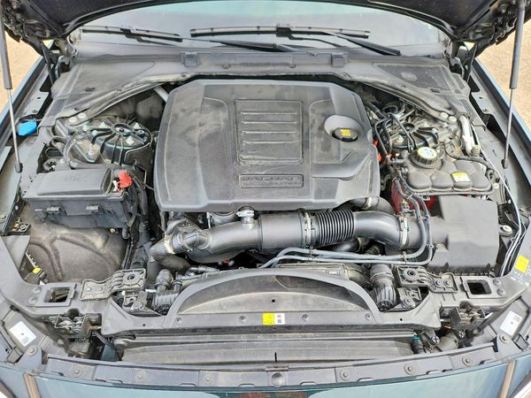 2024 JAGUAR XF