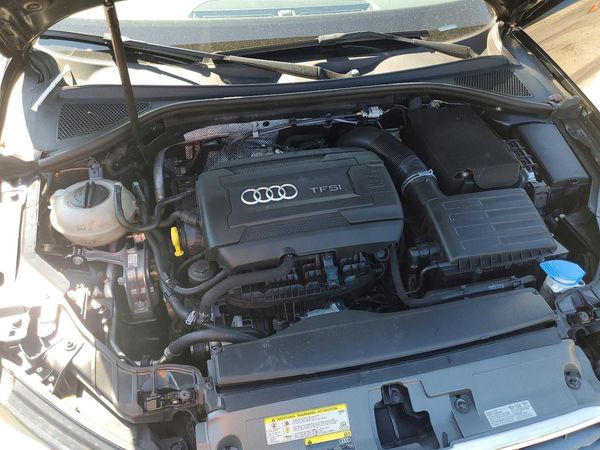 2015 AUDI A3 Premium Plus