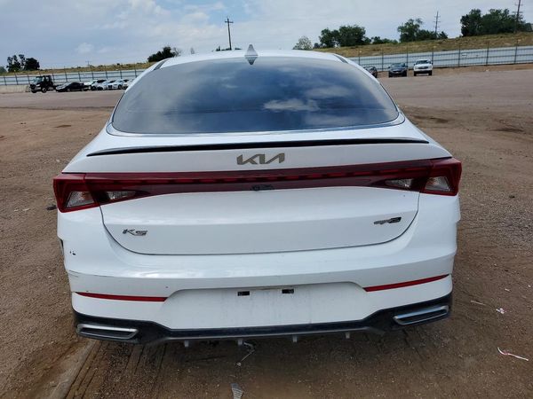 2022 KIA K5