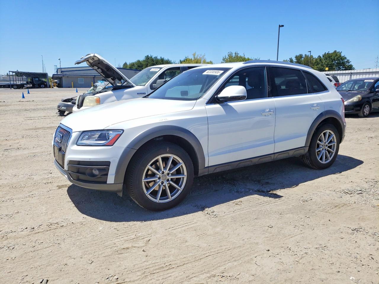 2017 AUDI Q5 quattro Premium Plus