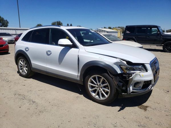 2017 AUDI Q5 quattro Premium Plus