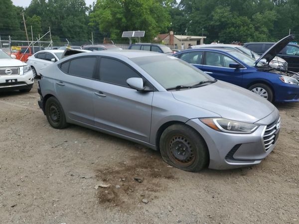 2017 HYUNDAI ELANTRA