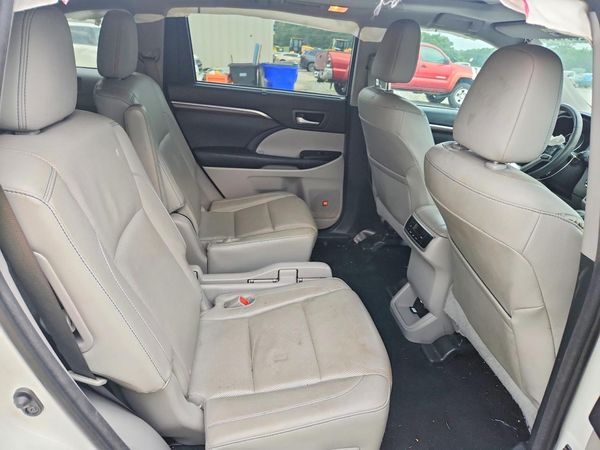 2016 TOYOTA HIGHLANDER Base/Hybrid