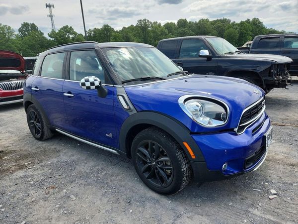 2016 MINI COOPER