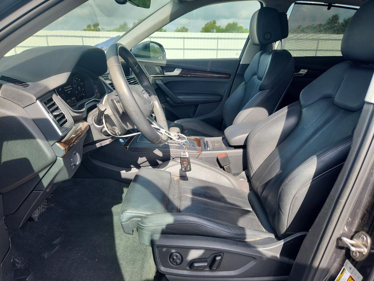 2019 AUDI Q5 quattro Premium Plus
