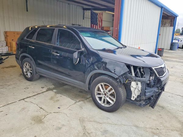 2014 KIA SORENTO Base/ LX