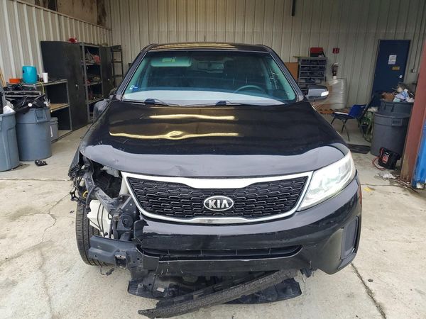 2014 KIA SORENTO Base/ LX